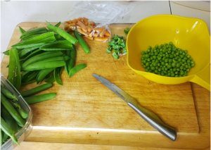 Peas_and_carrots_2014